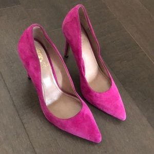 Vince Camuto hot pink pumps